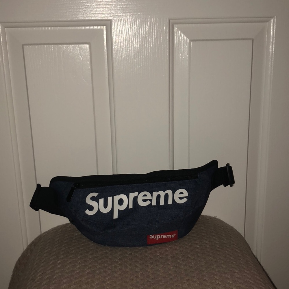 [UA] Supreme waist bag